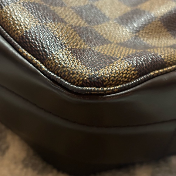 Authentic Bastille Brown Damier model. - Picture 7 of 17